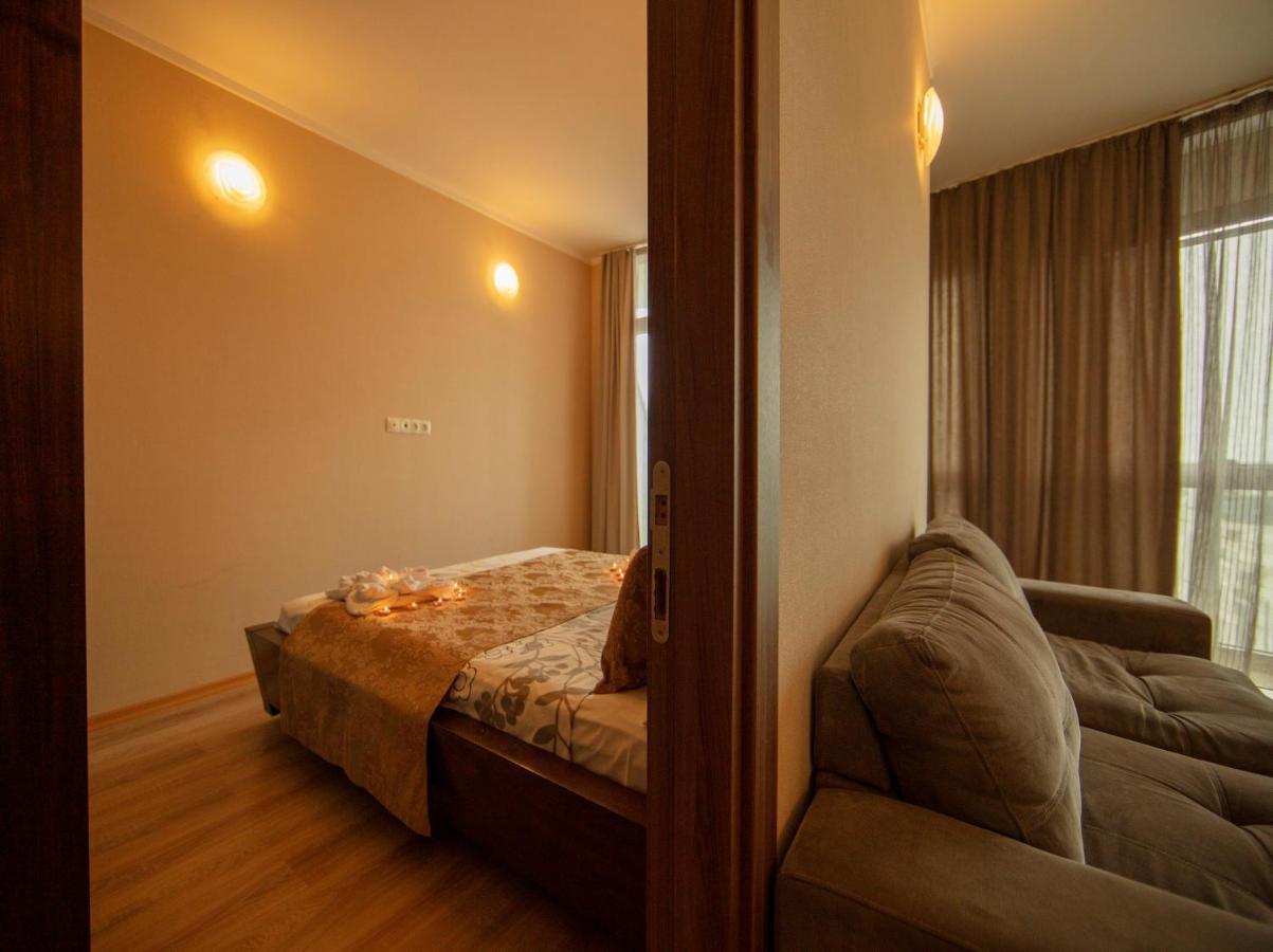 Tower Apartments Batumi Exterior photo