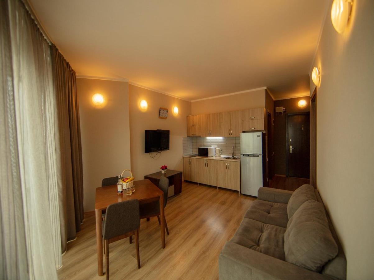 Tower Apartments Batumi Exterior photo