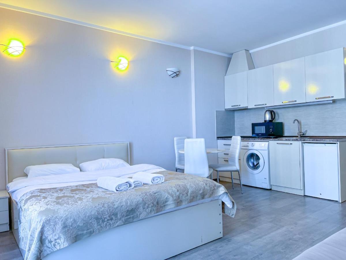 Tower Apartments Batumi Exterior photo